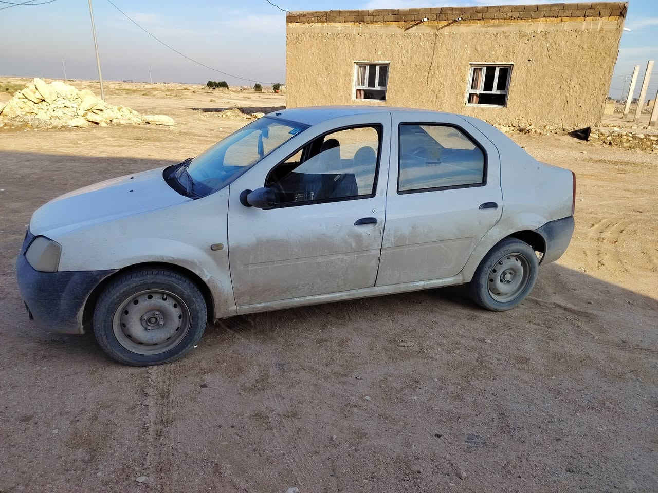 رينو لوكان ٢٠١٢ باور   بسمي ثاني مداور السعر ٤٣ وبيه مجال  ستفسار واتساب ***********
