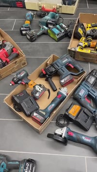 الخليل شارع سلام • مصنع الحنيدي • توصيل متوفر