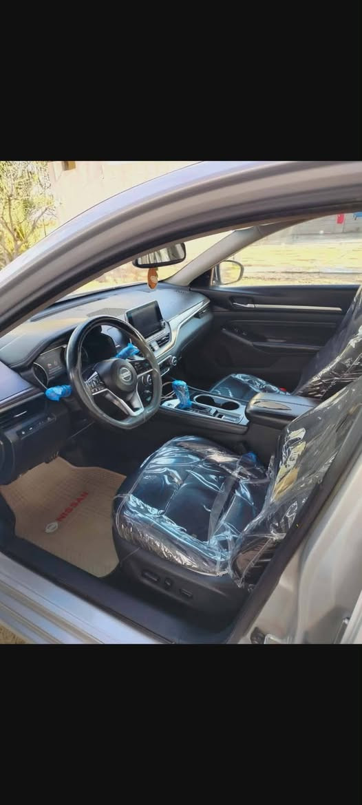 السلام عليكم
نيسان التيما موديل 2020 فئة SL بيع مستعجل رقم بغداد انكليزي
حادثها جاملغ وبنيد وبالعراق طخة بين الباب والجاملغ الخلفي اربع قطع صبغ
فول مواصفات السيارة رادارات حساسات فتحة كشنات جلد تدفئة هيت استيرن قطعتين تبريد محرك 2500 سيارة جاهزه السعر 140 وبيها مجال مكان السيارة بغداد حي الجهاد اي استفسار اتصل عالرقم ***********
