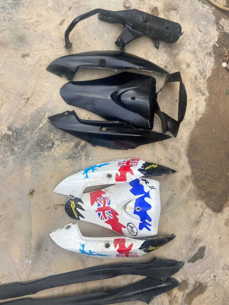 سلام عليكم غراض شلعه للبيع كشن والسوبايه ايراني مكفولات وكفرات ماكس بيهن كسر وصالصنه وترايش مكفولات السعر 40 الي يريدهن يجي خاص


**إذا كنت صاحب هذا الإعلان وتريد حذفه لأي سبب، رجاءا أرسل رسالة إلى الدعم الفني**