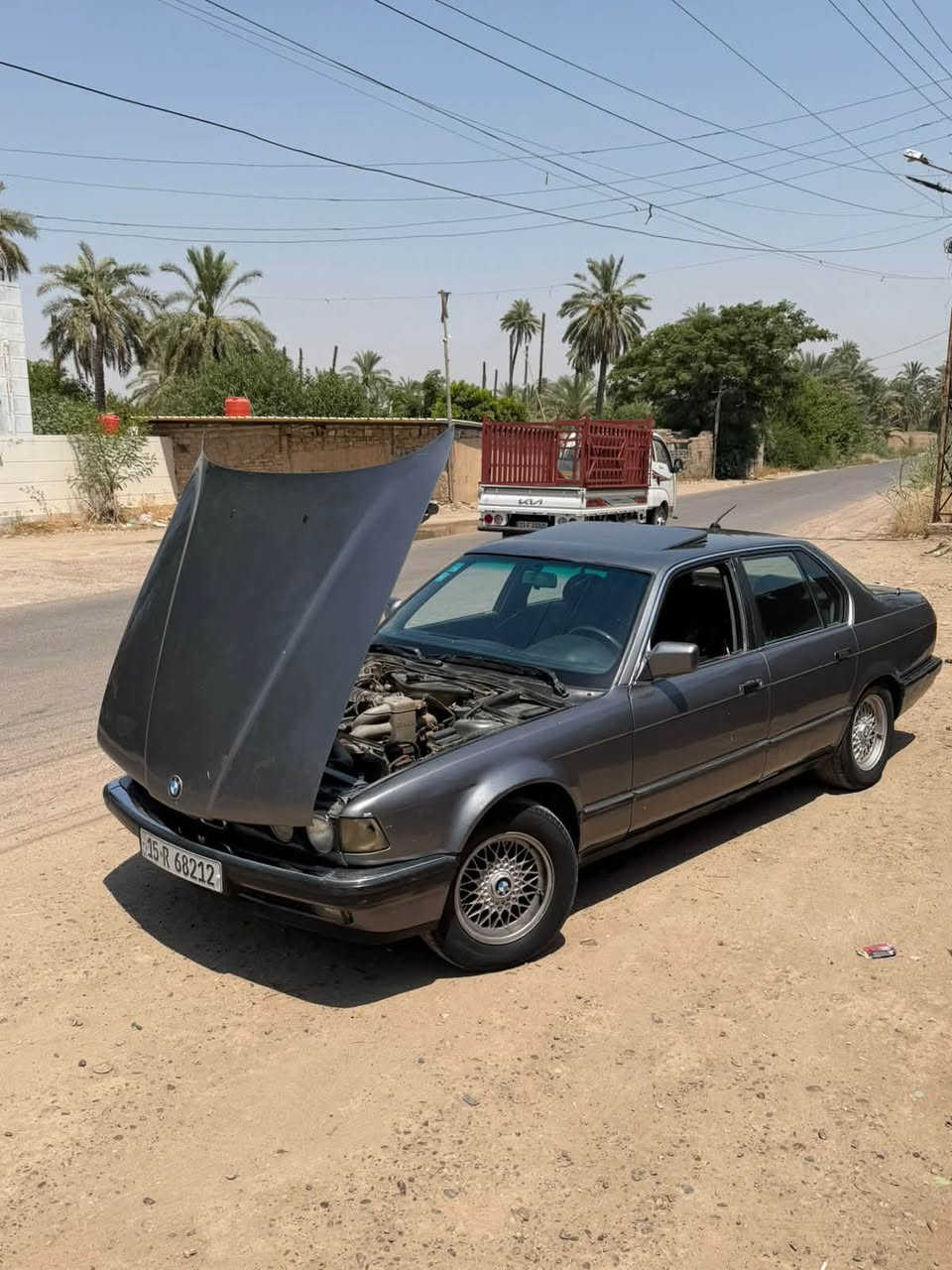 السلام عليكم
بي ام BMW 735i موديل 1991 اصل فتحة سقف طگتين شغاله 
مصبوغه عام جماليه بدون حادث
كير محرك بشرط 
كهربائيات شغاله 
گيجات كلها شغاله بلاديه
رقم دولي شرط التحويل سنوية 28
❗️نقصها تبريد ما يشتغل  ❌

السياره نصبتها حيل حلوه ما شاء الله 
❗️بيع او مراوس حسب القناعه❗️
السعر 50 ورقه وبيها مجال
مكان السياره تكريت 

للاستفسار *********** او عالخاص
