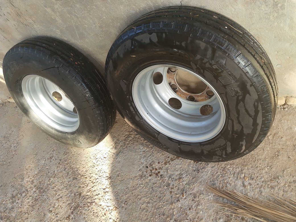 سلام عليكم تايرات كنتر زوجين 4تايرات انتاج 24 جدد اي ضربه مابيهن عنوان بابل مسيب خابر ودلل ***********
