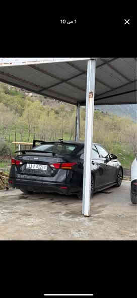 السلام عليكم 
نيسان التيما موديل ٢٠٢٣ 
السياره حادثها شخط بالصفحة اليمنة وبنيد معدل بارد وصور الحادث موجودة ومن واكفة بساحة الحجز طاب بيها مي 
السياره جديده كلوب واحد ما مشتغل بيها اني مستوردها باسمي 
مواصفات 
شاشه جبيرة 
وشاشة بالكيلو متر 
بصمة تشغيل وابواب وصندوق 
تحكم ستيرن 
رادارت جانبية 
رادار امامي 
خروج عن المسار 
حساسات خلفيه 
كشنات كهرباء 
لايت لد زنون بلادي 
اشاير لد بلادي جاهزة السياره نقصها دعاميات فقط 
محرك ٢٥٠٠ مكفول ع وضع الشركة 
السياره كلها على وضع الشركة حتى الدسكات 
للاستفسار ***********
السياره بدون لغد ولا شاصي ولا ايرباك وبدون اي قطعه تبديل
