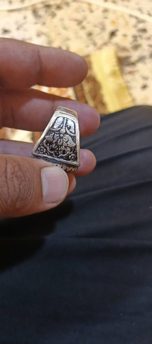 يماني 
وزنه 25
السعر 100الف 
مكاني بغداد حي اور 
ماعندي لا حجز ولا توصيل


**إذا كنت صاحب هذا الإعلان وتريد حذفه لأي سبب، رجاءا أرسل رسالة إلى الدعم الفني**