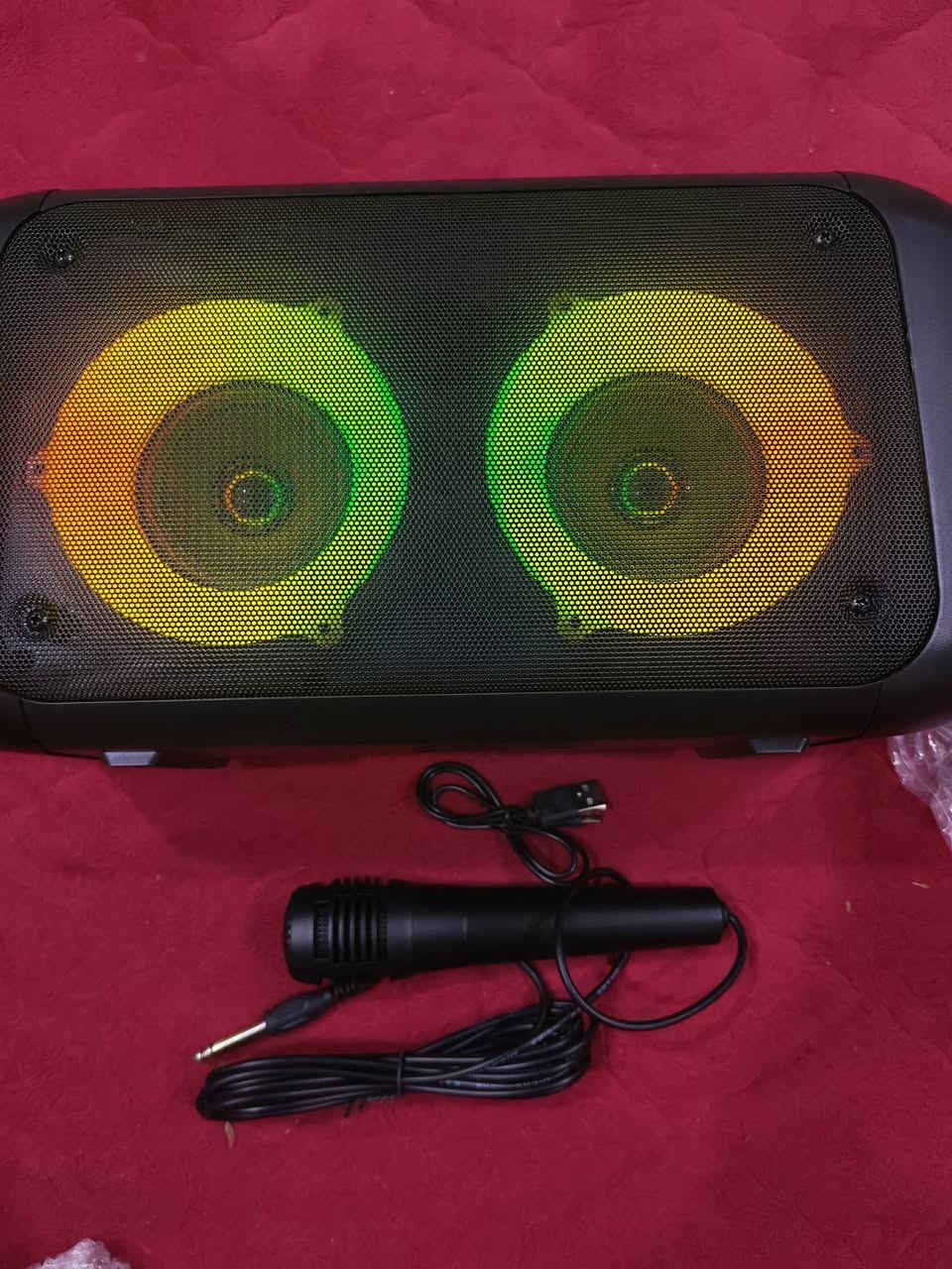 سبيكر أمازون جديد الحجم الكبير، تفاعلي أبو النشرة حط سعر وبالعافيه توصيل موجود كل المحافظات ***********
