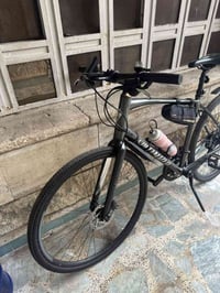 بايك غني عن التعريف سبشل زد    قياس لارج للبيع سستم تكترو   اتصال 0773...