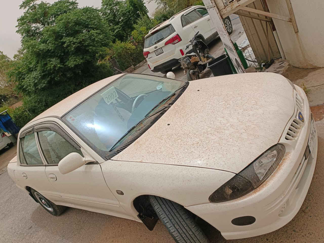 پرۆتۆن مۆدێل ٢٠٠٢ گێڕو مەکینە بە شەرت حیزام بۆیاخە بۆ جوانی کریاوە بێ دەعمو لێدراوی سەقفی بۆیاخی نیە تەبریت ساردو گەرم وە شەرت 
سعر ٣٧و مەجال

*********** شوێن کەلار

