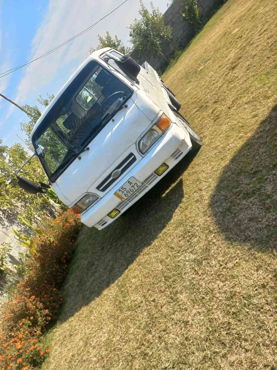 السلام عليكم ورحمة الله كيه دبل  موديل 95 رقم انكليزي  سته جنكال سياره جاهره محرك  كير اكسن تايرات كهربائيّ  شاصي مكفول مكان ابو غريب خان ضاري اتصل *********** السعر 65وبيه مجال
