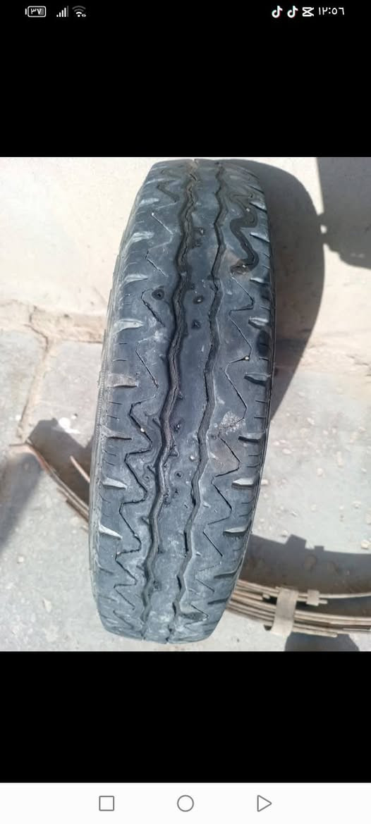 السلام عليكم شباب تاير ستوته دايمون للبيع السعر 25 قفل ***********
المكان الكوت الحي
