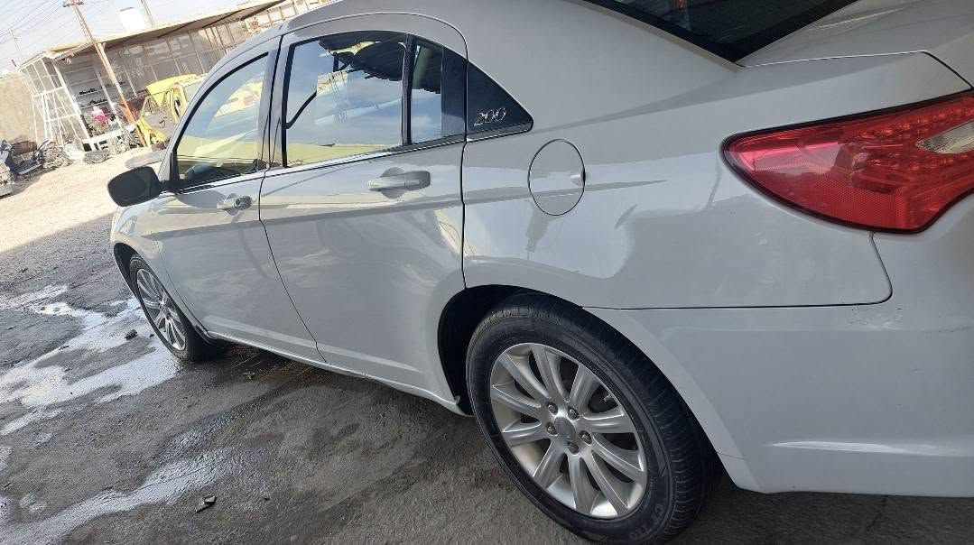 🚘 للبيع –  C200
- الموديل: 2013
- رقم: بابل
- المحرك: 4 سلندر 2400 
- الحدادية الأمامية: 100%
- التبريد: منظومة جديدة، تحتاج فقط إضافة فريز.

✅ السيارة معتنى بيها جداً.
✅ حادث أمريكا، الجاملغ الأمامية ودعاميه 
بدون أي ضرر بالشاصي.

💰 السعر: 75  وقابل للتفاوض بالمعقول.

📍 المكان: الحلة – مركز المدينة.

📞 للاستفسار: ***********
