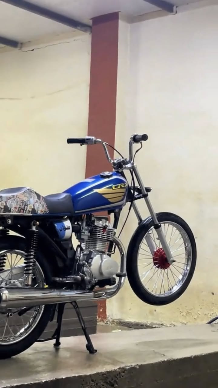 سلام عليكم دراجه للبيع شاصي 16 ارشا غراض كله 25 سعر خاص ***********
