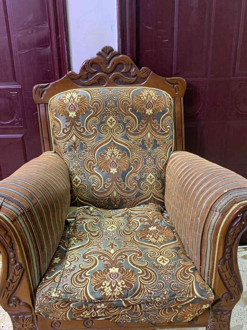 سلام عليكم تخم للبيع ٨ نفرات مستعمل سعره٢٥٠وبي مجال ومكينة للبيع نوع فراشه من قديمات على رجل سعره ٤٠ وبي مجال عنوان نجف حي نفط


**إذا كنت صاحب هذا الإعلان وتريد حذفه لأي سبب، رجاءا أرسل رسالة إلى الدعم الفني**