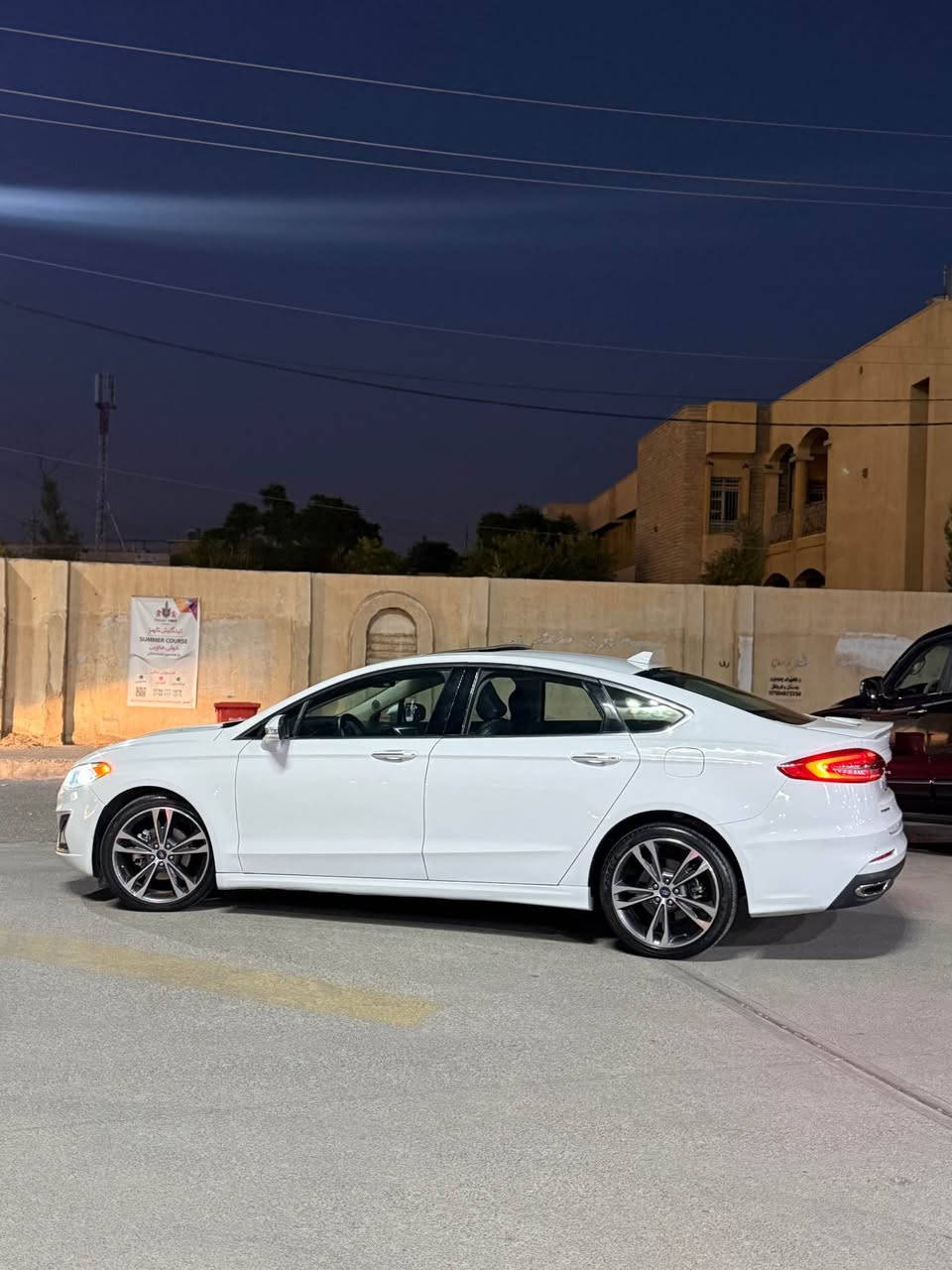 فۆرت ڤیوژن٢٠٢٠ تیتانیۆم فول فول
یەک پارجەی سبوخی بی داخیلی پیش و پشت کەپس
سلایت
کوشین سارد و گەرم
جلد
گیرو مەکینە بە شەرەت 
ئاوینە شەفت
لایت led
ویل کرۆم بیلادی
تەبرید مەرکرزی
سەنەوی نویە

سعر /١١٤ وەرەقە
*********** أربيل, العراق
