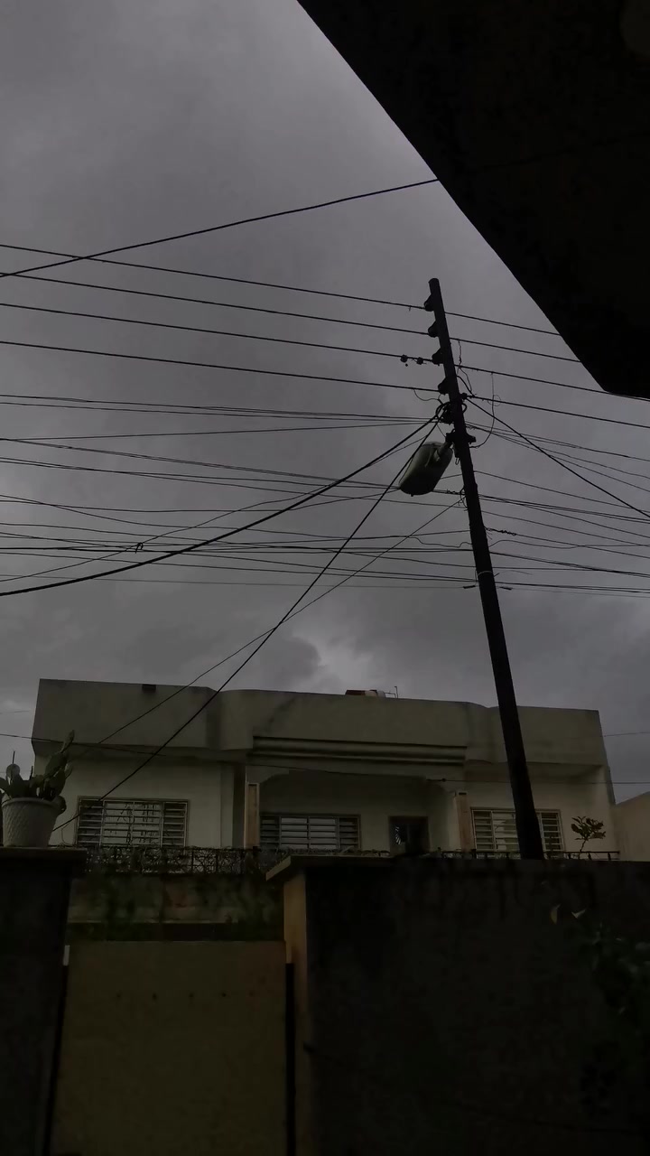 سلام عليكم ماطور نحله ٩ زروف شرط ما مفتوحه المكينه بس قبق هندر مفتوح ما بي  صوت اكسن السعر ٤٥٠ وبي مجال


**إذا كنت صاحب هذا الإعلان وتريد حذفه لأي سبب، رجاءا أرسل رسالة إلى الدعم الفني**