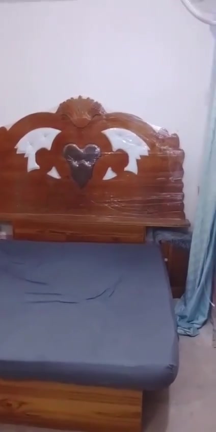 غرفة نوم البيع مكان النجف اشرف ***********
