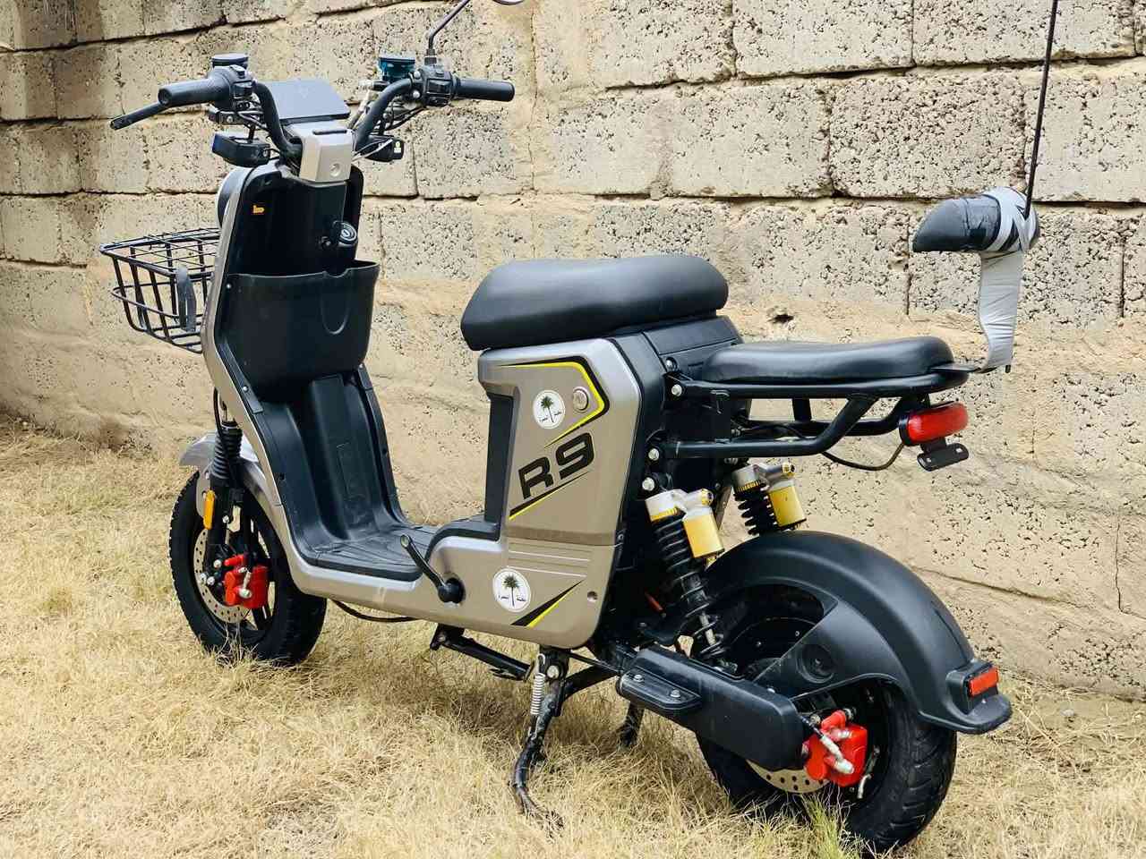 السلام عليكم ورحمه الله وبركاته
موطور شحن للبيع  R9

السعر 550 وبي مجال 

***********
