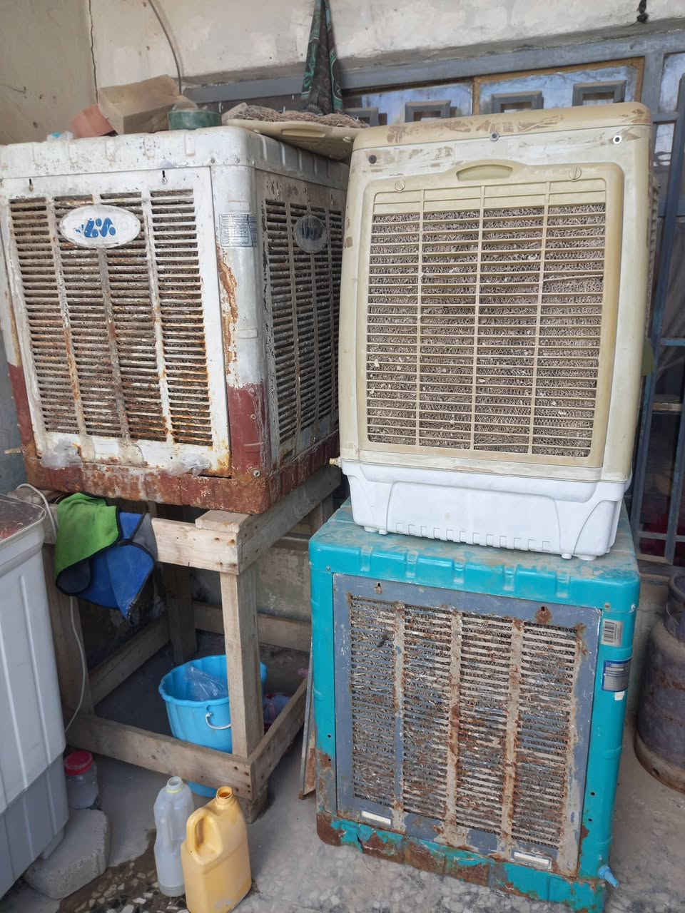 مبردات عدد ٣ شغالة ماطور الكتروجي سرعتين مع ميز خشب عدد ٢ مع كونفيرا ابيع شلعة وحدة بيع مستعجل بسبب الانتقال لغير مكان قيم بما يرضى الله لاتكسر بحلال الناس


**إذا كنت صاحب هذا الإعلان وتريد حذفه لأي سبب، رجاءا أرسل رسالة إلى الدعم الفني**