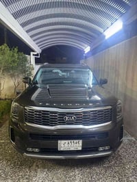 تولورايد للبيع Ex  ‏2021  لون زيتوني   محرك 3.8  ماشية 29000mi  8 راكب...