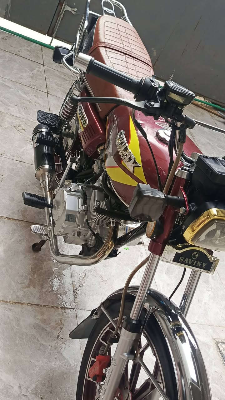 السلام عليكم 

للبيع سيفان مديل 2024 نضافه و شرط المحرك ما ممدود عليه اسبانه منفيس موجود السعر 650 بي مجال 

ملاحضه.... المكان سامراء 
الرقم.. *********** واتساب موجود
