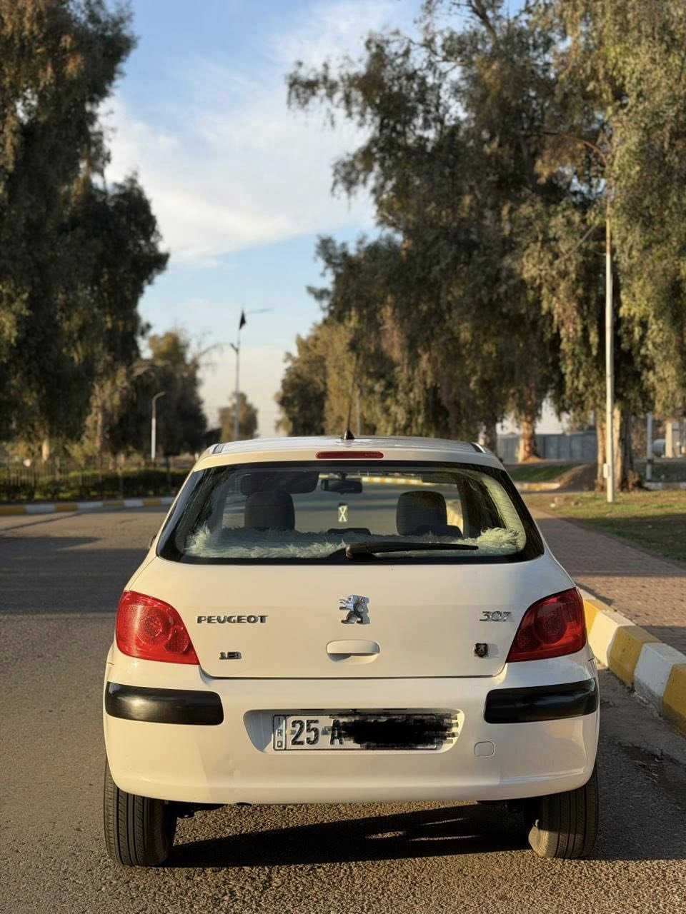 سلام عليكم
بيجو ٣٠٧ موديل 2007,فول مواصفات 
مثبت سرعة،تحكم صوت في الاستيرن،
، تحكم وضعية القيادة 
كاميرة خلفية ،شاشة
بلوتوث
رقم كركوك جديد  ،سنوية جديدة
بي بطاقة بانزين 
كير اوتوماتيك و محرك شرط 
تبريد❄️ تدفئة 🔥
صبغ شبر في بابي السكن مع دوسات اثر شخط 
تخم تاير جديد باتري جديد دسك فلنجات صدر امامي خلفي كل جديد مابيها دينار مصرف 
سعر ٧٢و بي مجال 
رقم :***********
مكان: كركوك
