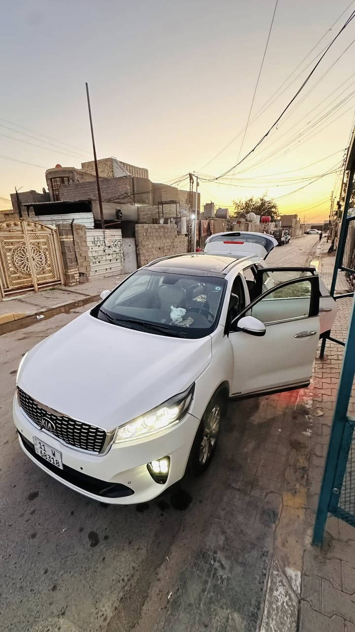 سلام عليكم للبيع موديل18شكل20 حادث بنيد وجنطه
فول ع الخير  وشرط كله شفط  مري  جنطه. دفع 4  مكينه6   سياره مزوعه ع الخير  فتحه  تحكم  ماريد اطول عليكم سياره فول للخير مال بيت  ما متعوبه مكاني بغداد. العماري  0771 146 2914
