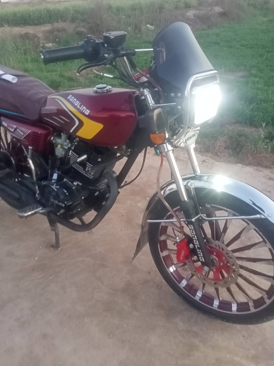 سلام عليكم دراجه موديل ٢٦ اوراق كامله سعر ٧٧٥ وبيها مجال مكاني بغداد قرب جسر الفرنسي شراي يدخل خاص


**إذا كنت صاحب هذا الإعلان وتريد حذفه لأي سبب، رجاءا أرسل رسالة إلى الدعم الفني**