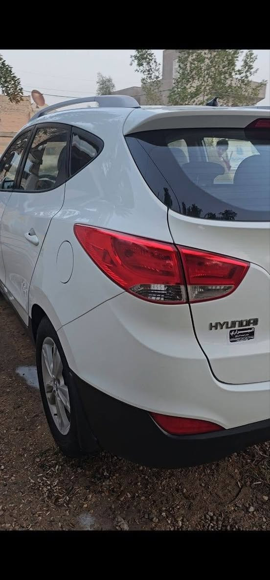 السلام عليكم البيع ومراوس حسب توسان ١٢ كفاله عامه نص فول رقم بغداد ماشيه ٢٠٠ محرك وكير وضغ شركه سعر ١٣٩ وبيهه مجال الشراي الاستفسار اتصال على رقم *********** ابو شهد
