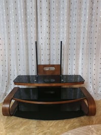 ميز تلفاز • مطعم بصاج • جديد