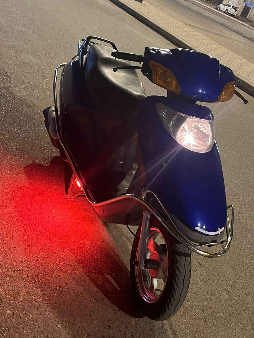 السلام عليكم شباب دراجة سبيسي صيني للبيع نظيفة الله شاهد مامتعوبه مال بيت شغاله نكره سلف كهربائيات هاي كلهة شغاله نضيفة مثل ماتشوفون بلصوره الاستفسار أكثر بلخاص وتدلل السعر خاص العنوان ميسان حي المعلمين الجديد رقم الهاتف ***********
