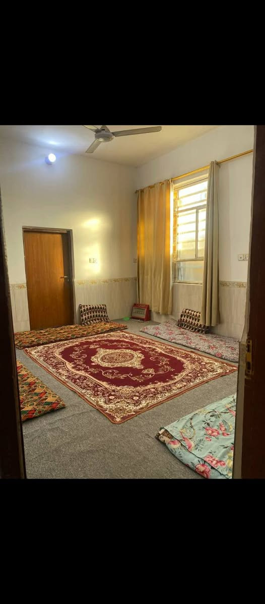 يوجد منزل للبيع طابو زراعي في كربلاء قضاء الجدول الغربي للرجيبه خلف مطعم سيد علاء وابو ازهر المحامي 
***********
