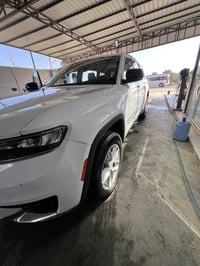 لاريدو • ٢٠٢٣ • خشم البنيد