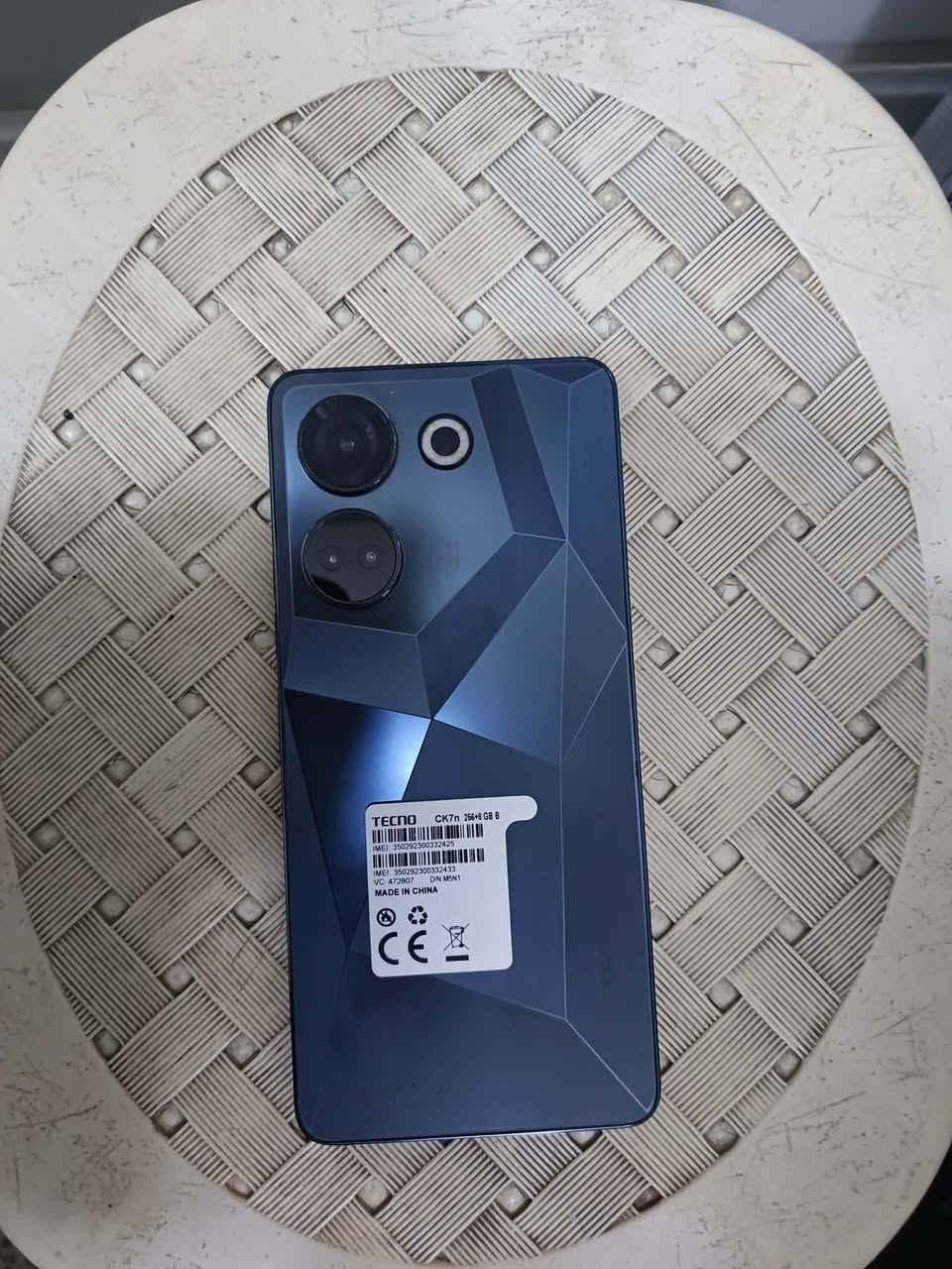السلام عليكم 
للبيع للبيع للبيع 
تلفون (TECNO CAMON 20Pro) الذاكره 256 البطاريه 5000 الشاشه 1080×2400 الكاميرا الاماميه 32 و الخلفيه 64 جهاز نضيف حييييل بلادي ما مفتوح بدون ملحقات الجهاز خط واحد يشتغل الثاني ما اعرف ليش ما يشتغل السعر 150 الف مكاني فلوجه شراي يتصل على الرقم ***********

