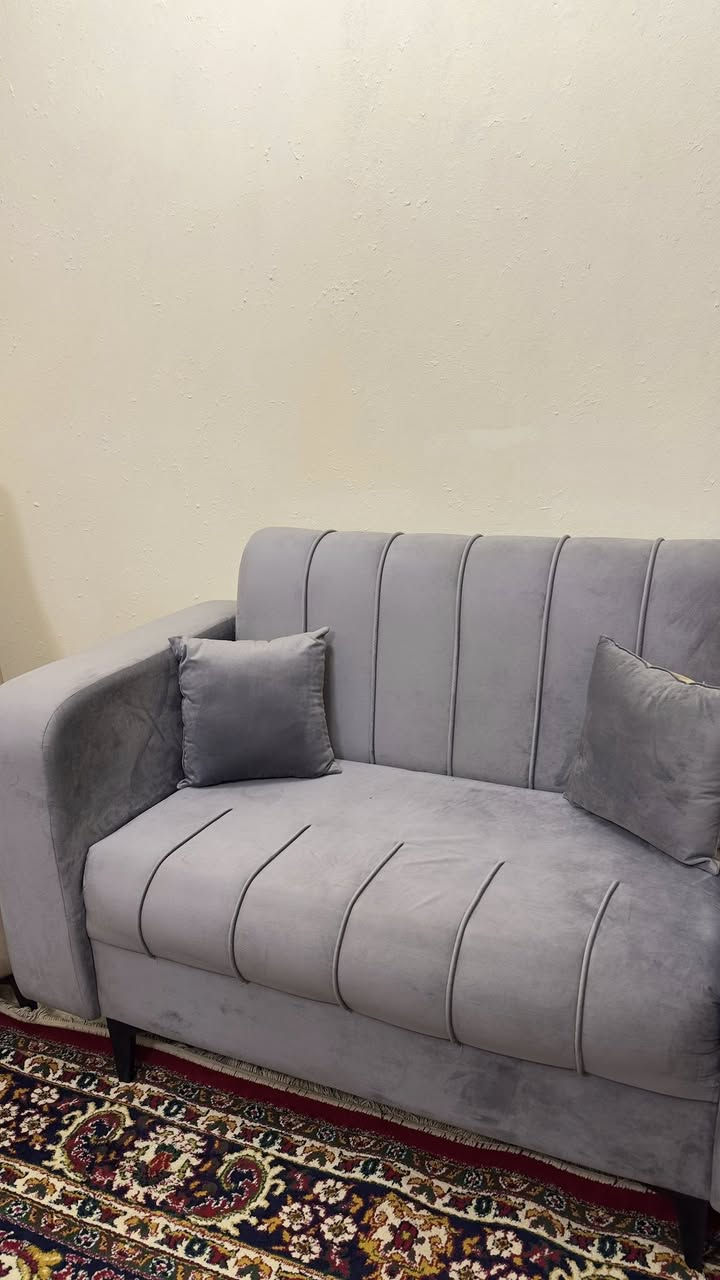 السلام عليكم قنفات مقاعد عدد ١٠ للبيع مع الكوشات سعر ٤٥٠ جديدة ممستخدم هواي


**إذا كنت صاحب هذا الإعلان وتريد حذفه لأي سبب، رجاءا أرسل رسالة إلى الدعم الفني**