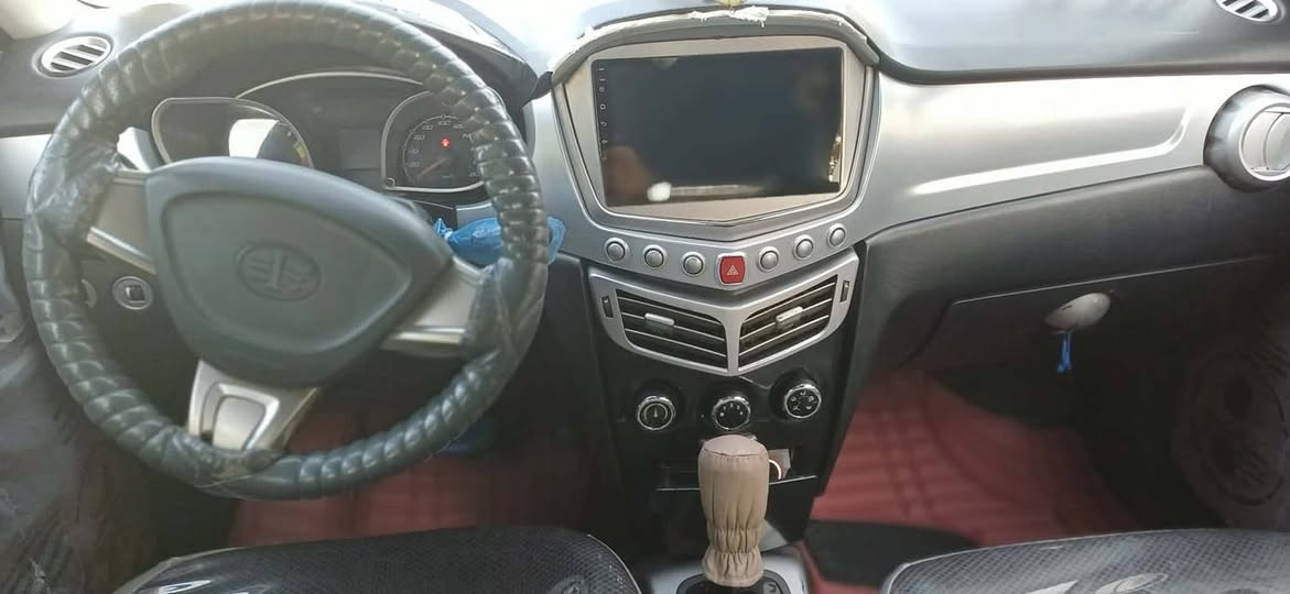 سلام عليكم فاو موديل 2014 بسمي رقم بغداد  سياره تخم تاير حداديه كير مكينه خير من الله كلشي بيه على وضع شركه للستفسار انتصل ع هاذ رقم خاص مارد  📱 ***********
