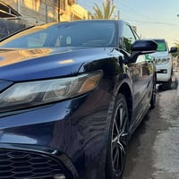 تويوتا كامري 2021 مواصفات SE بلس  كشنات جلد فتحة  كشن السايق كهربائي  ...