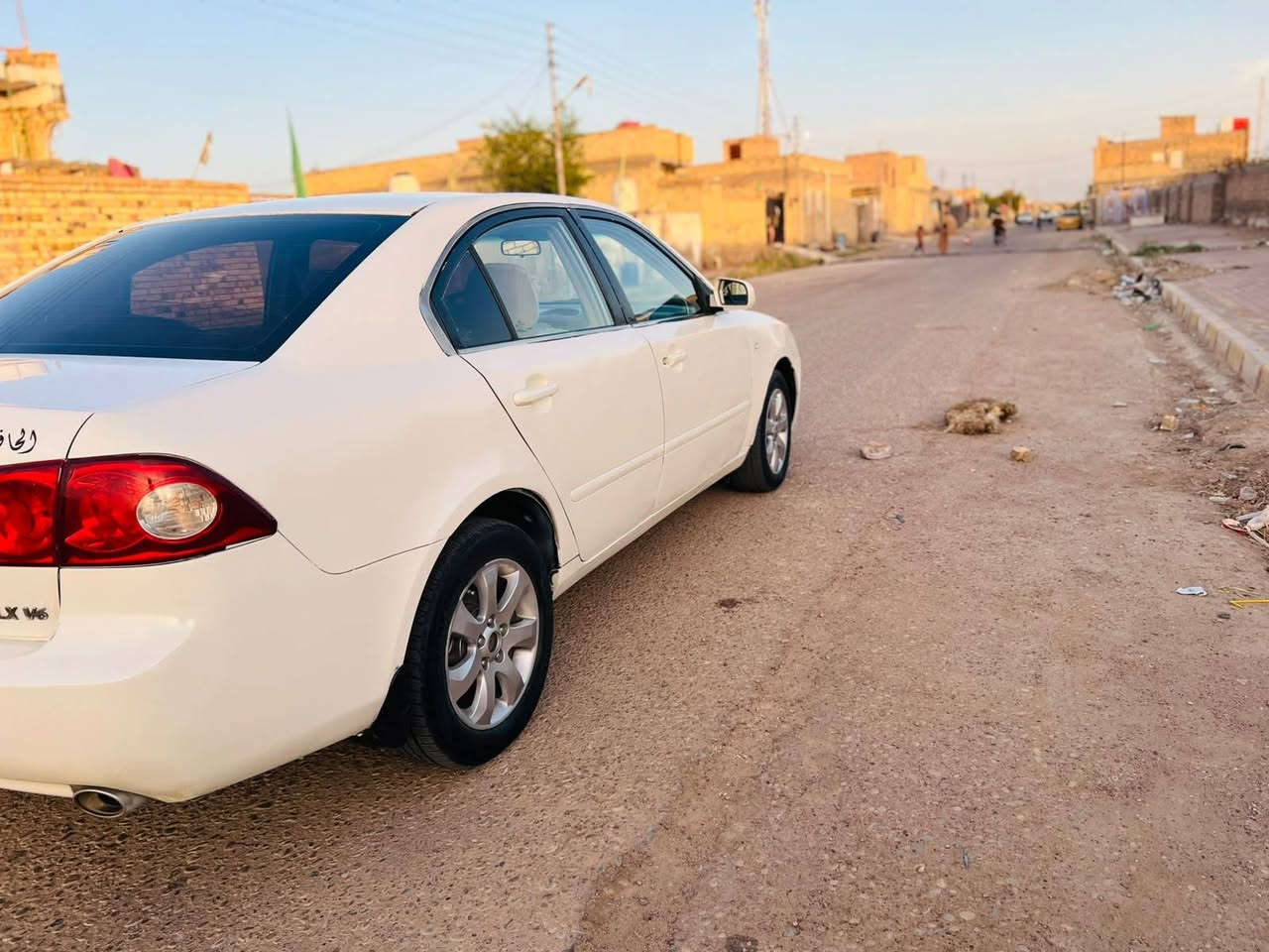 ‏سلام عليكم اوبتيما موديل2008 خليجي السيارةكير ومكينه كفاله مكينه سته سياره جاهزه تبريد ثلج كه كهربائيات كلها شغاله منضومه زنون سنويه لل 2030حداديه جديده تخم تاير سياره جاهزه مكان السياره ميسان العماره السعر78 بيها مجال ***********
