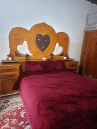 أخشاب • غرف نوم • للبيع