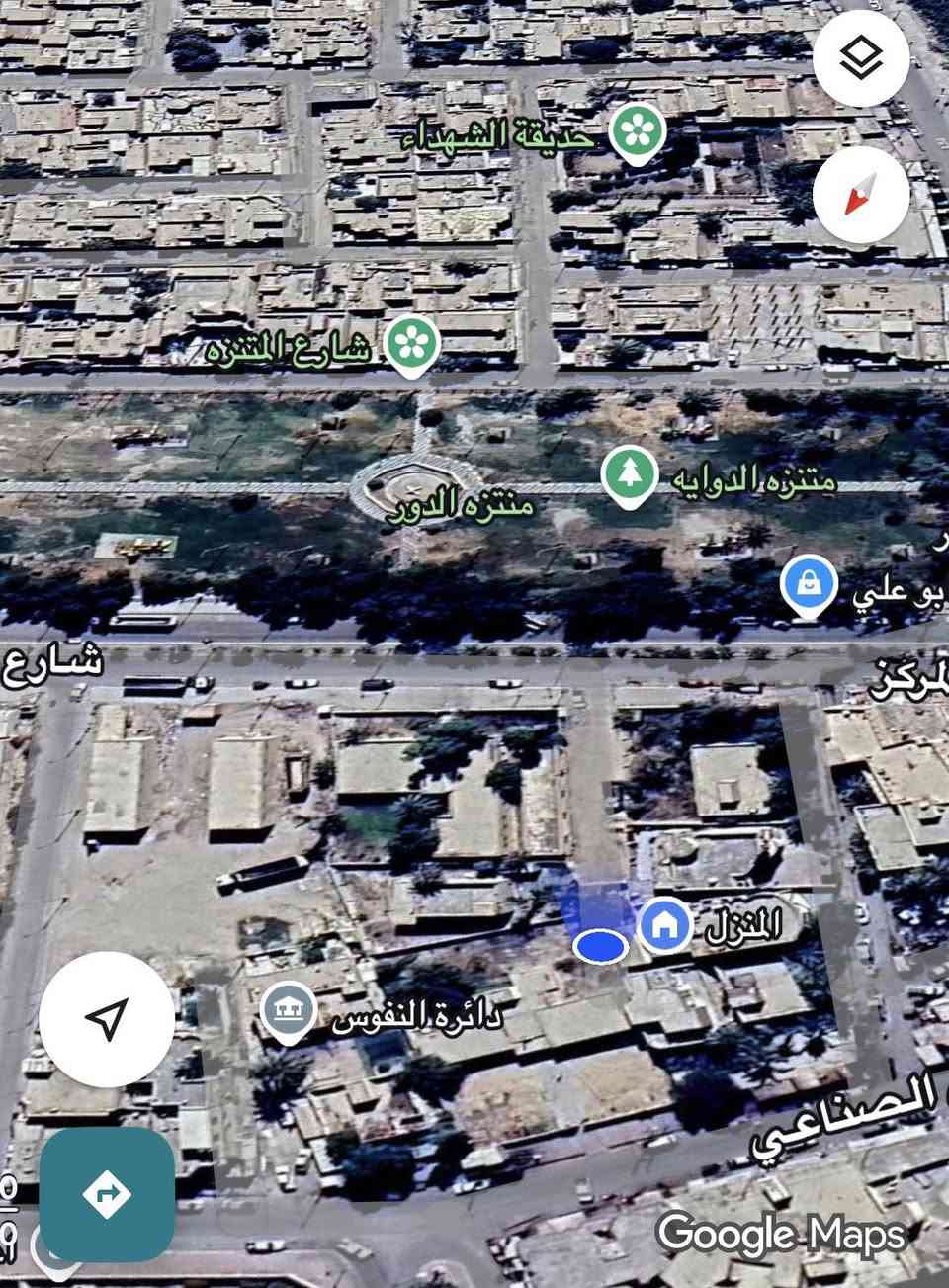 دار للبيع مقابل منتزه الدور شارع المركز بين مديرية الزراعه ومديرية الري المساحه 300 اله طابو 
يحتوي 3 غرف نوم 
استقبال منفصل عن البيت
كراج وحديقه 
مطبخ حار وبارد
موقع مميز
للاستفسار ***********
