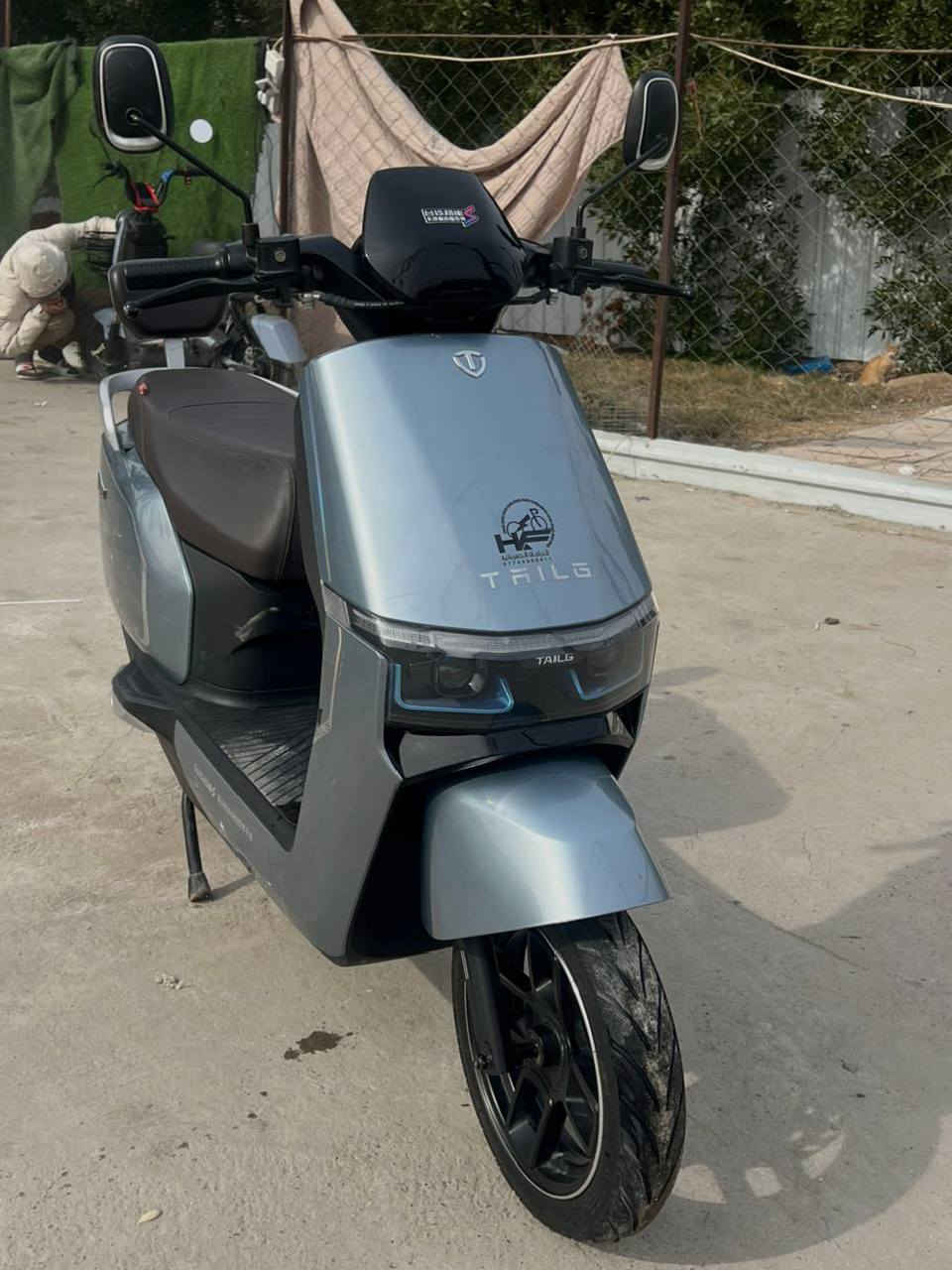 السلام عليكم
دراجه للبيع نوع تايلج f7 دراجه نظيفه كلش 6بطاريات دبل شاشه ديجتال 
دراجه مال شركه بعده تايرات جدد بريكات جدد ملفها 1500الجبير لايت زنون
عالي ناصي بيه نضام البارك بيه بك هورن دراجه مفوله جنطه خزن واسعه بريكات 
دهن هادروليك نضام تشغيل عن بعد بصمه وسويجين نضافته95 
السعر خاص متواجد رقمي *********** مستعجل عله بيعته 
المكان بياع حي الرساله الثانيه 
رجاءااا الموشراي لايتصل
