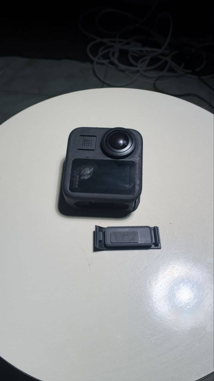 Go pro max 360 درجة
سعرها 250 قابل للتفاوض
***********
يوجد توصيل بكل انحاء العراق
