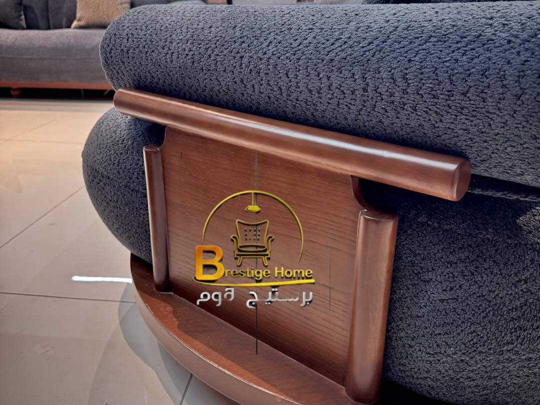 الجمال ينشاف… ما ينحچي

التفاصيل مرتبة، والتصميم راقي، وذوق يفرض نفسه من أول نظرة 😍
إذا تدور على شي يغيّر شكل المكان كله،
هذا الطقم هو الاختيار الصح 👌

فخامة بدون مبالغة
أناقة تعيش وياك سنين
والجمال هنا… حاضر بكل تفصيلة ✨

📍 متوفر الآن لدى #بـرسـتـيـج_هـوم 

للاستفسار والمشاهدة مراسلة الصفحة 📩
او زيارة معرضنا الكائن في واسط العزيزية 
شارع الخليج مجاور #سـيـزر_مـول
او الاتصال 👈 ***********
