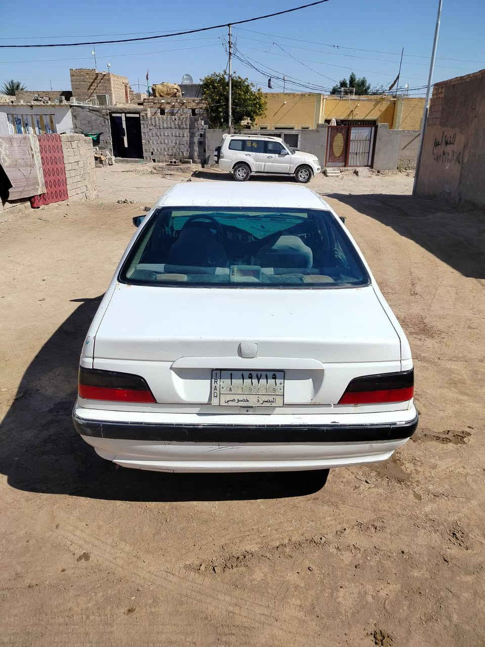 بيجو بارص م ١١ سياره مكفوله من الضربه والعيب الشرعي تحويل ثاني يوم مكينه وكير مكفولات حداديه جديده سياره مصبوغه عام بس بدون ضربه رقم بصره مشروع وطني سنويه صاقطه مكان سياره دوانيه السعر ٢٨ وبيها مجال رقم ***********
