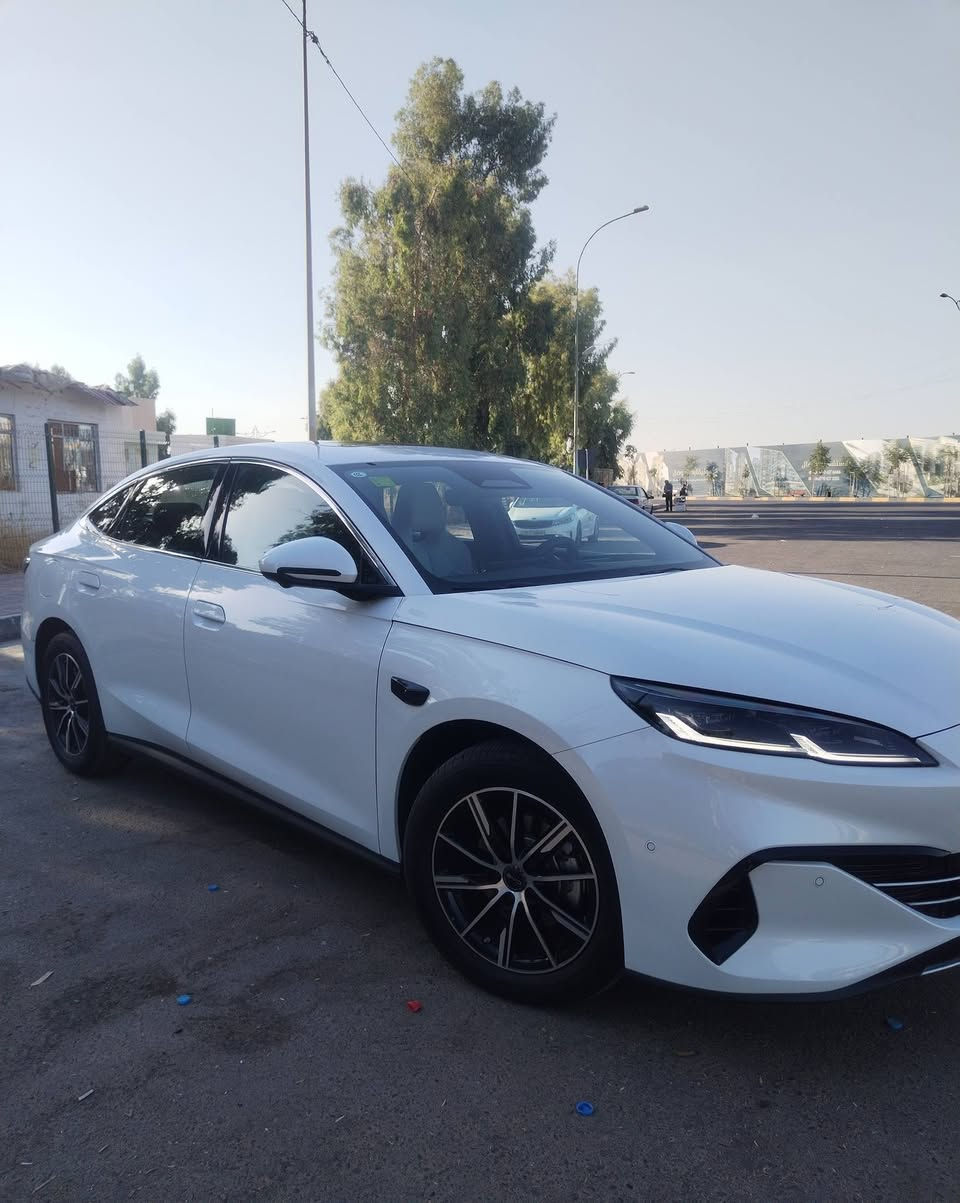 BYD 06 2025 فوووول مواصفات رقم اربيل الجديد 
بانوراما، قيادة الية، ١٣ كاميرا، اصطفاف ذاتي، رادارات امامية خلفية جانبية، نقاط عمياء، كشن كهرباء، حساسات امامية خلفية ومحيطية، مودات قيادة، ويل R17، لايتات زينون، كشنات جلد رياضي، اوتو هولد، تحكمات سترين

السيارة مكفولة كفالة عامة
ماشية 9000 اخت الزيرو
سعر 175 ورقة بيها مجال بسيط
 السيارة مكانها بغداد
للتواصل
***********

