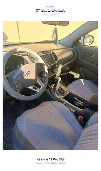 سبورتج..فول مواصفات بانوراما.تحكم استيرن..ماشيه.134.الف محرك 2000.خليجي..رقم اربيل سنوية جديدة.بسمي.شرط تحويل..كابون بيها..بيها.6 قطع .صبغ..بدون دواخل.بدون ايربك...كير.شرط.محرك بداية نفخ..تبريد تدفئة.شرط..سعر.122..نهايته..***********..مكاني موصل
