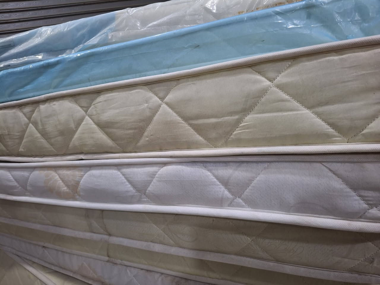 عرض جديد وخاص🔥🔥🔥
تم وصول الدوشك الطبي .المعالج للفقرات والام الظهر .🏁
مصنوع من الياف الكتان .ويحتوي على طبقه جلاتبينه🛤🛣. 
للشعور بالراحه✈️ .
يحتوي على مواد ضد البكتريا .ومواد ضد التعفن. 
ضمان حقيقي لأكثر من 10سنوات🕗🕙🕙🕙 
دوشك طبي يدعم العمود الفقري. لياخذ شكل .ويعطي شعور بال احه 
ويوفر نوم صحي🌒🌔🌕 .
تجدونه فقط لدينا .ابو نور لتجارة الأثاث. 🏣🏖
ذي قار. الشطره. فرع المجلس البلدي. مجاور عيادة الدكتوره سناء ام الجلديه 
25 الف فقط 
للاستفسار ***********🌎
