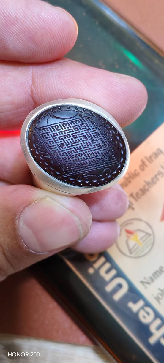 عقيق كبدي صافي زلال صياغة البحرين مخطوط سورة الناس بالخط الكوفي المربع
السعر 225 مع التوصيل


**إذا كنت صاحب هذا الإعلان وتريد حذفه لأي سبب، رجاءا أرسل رسالة إلى الدعم الفني**