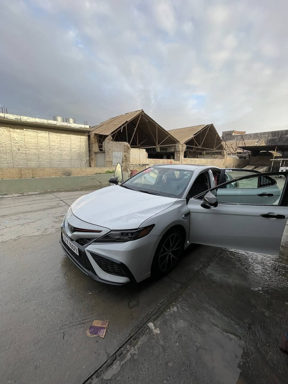 كامري 2023 مواسفات se
سيارةكة تاقانةية لةجواني 
نوكة دةرري مةسرةفي تي نية
سيارةكة زور پاك ماوةتةوة
15km روشتوة 
تايةي شةريكةي لةژيرة 
كةتةلوك و شتي كشتي ماوة 
كاعي شةريكةي تيداية
بو زانياري زياتر دةتواني تةلةفون بكةيت
ژمارة تةلةفون 
***********
*********** 
ناونيشان كةركوك
