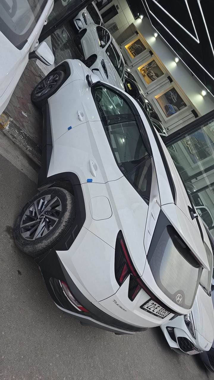 توسان 2024 رقم اربيل هزة وسنوية كله جديد 
السيارة ماشية 71 الف كيلومتر 
بدون صبغ بيها ملاحظات بسيطة 

السعر 195 🔥🔥 

للاستفسار اكثر *********** - 0708070827
المعارض الجديدة / معرض برج العرب موصل, نينوى
