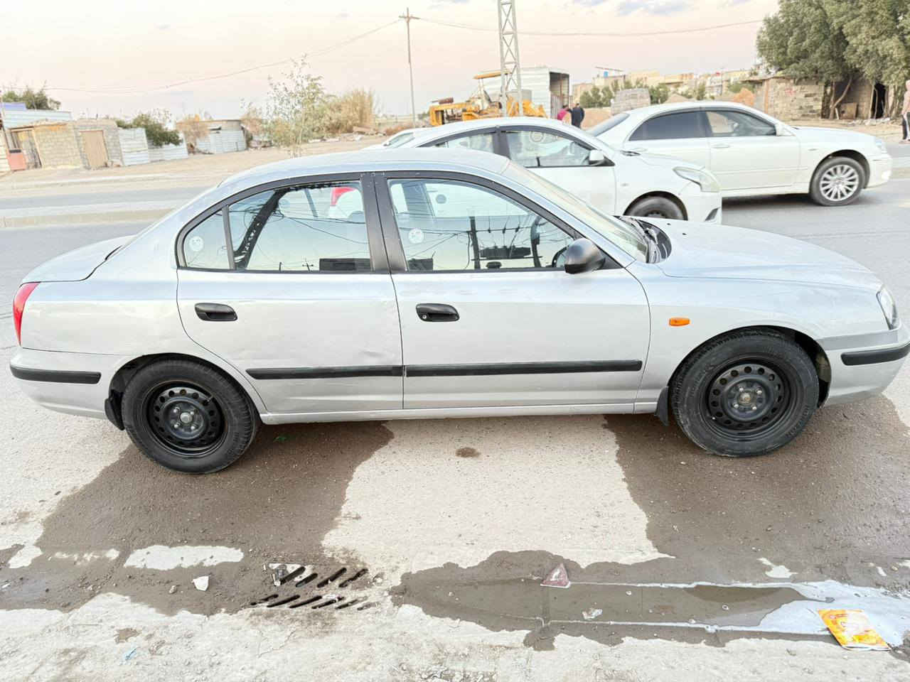 سلام عليكم النتره 2003جاهزه من كلشي صبغ جاملغ خلفي والباقي خير من الله مكينه وكير وتبريد وتدفئة حداديه مكفولات كير أوتو مكاني بغداد الكراده السعر 68وبيهه مجال قليل ***********
