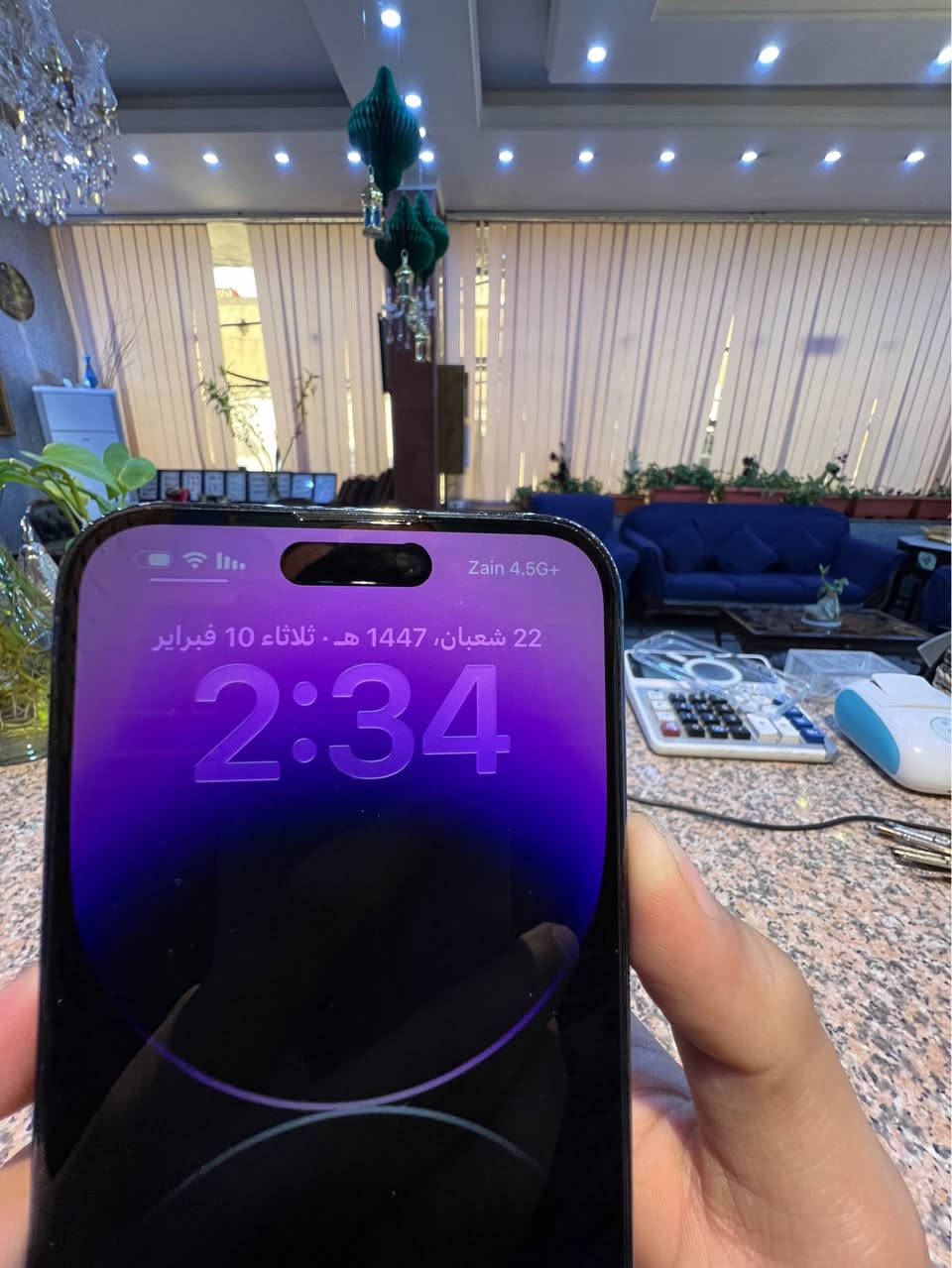 ايفون 14 برو ماكس  IPhone 14 Pro Max 
للبيع او مراوس ب 15 برو ماكس بنفس نظافته 
جهاز نظافه فول 100 بالميه 
ذاكره 256 
نموذج AA/A شرق اوسط
باكيته وياه 
ماستر من شركة عالم القلعة
حاسبة كله Normal كل التفاصيل بالصور
مكفول من كلشي تاخذه من باب بيتي
بطارية 85 حاسبة 84 جهاز على اخر تحديث 26.3

سعر مال بيع 
895 الف مستعجل 
وياه شاحن اصلي و كفر ميكا سلف و لسكه مضلله ولسكات عدسات كاميره كلهن اصليات واحن نوع هذني وحدهن يطلع سعرهن 75 اخذهن بلاش

مكان بغداد / الكريعات
*********** بغداد, العراق
